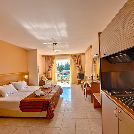 Anilio Plaza Aparthotel ซาคาโร ห้อง รูปภาพ