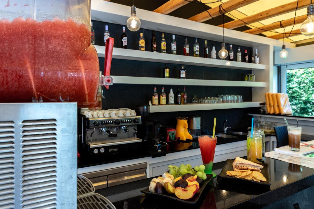 Anilio Plaza Aparthotel ซาคาโร ภายนอก รูปภาพ