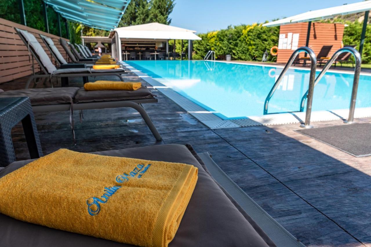 Anilio Plaza Aparthotel ซาคาโร ภายนอก รูปภาพ