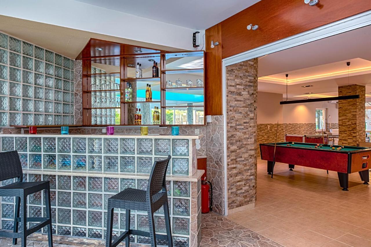 Anilio Plaza Aparthotel ซาคาโร ภายนอก รูปภาพ